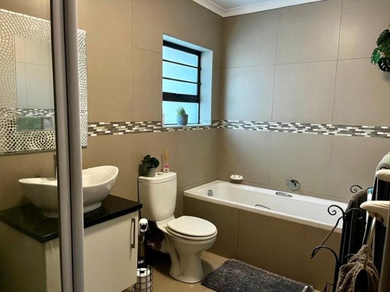 3 Bedroom Property for Sale in C Place Eastern Cape
